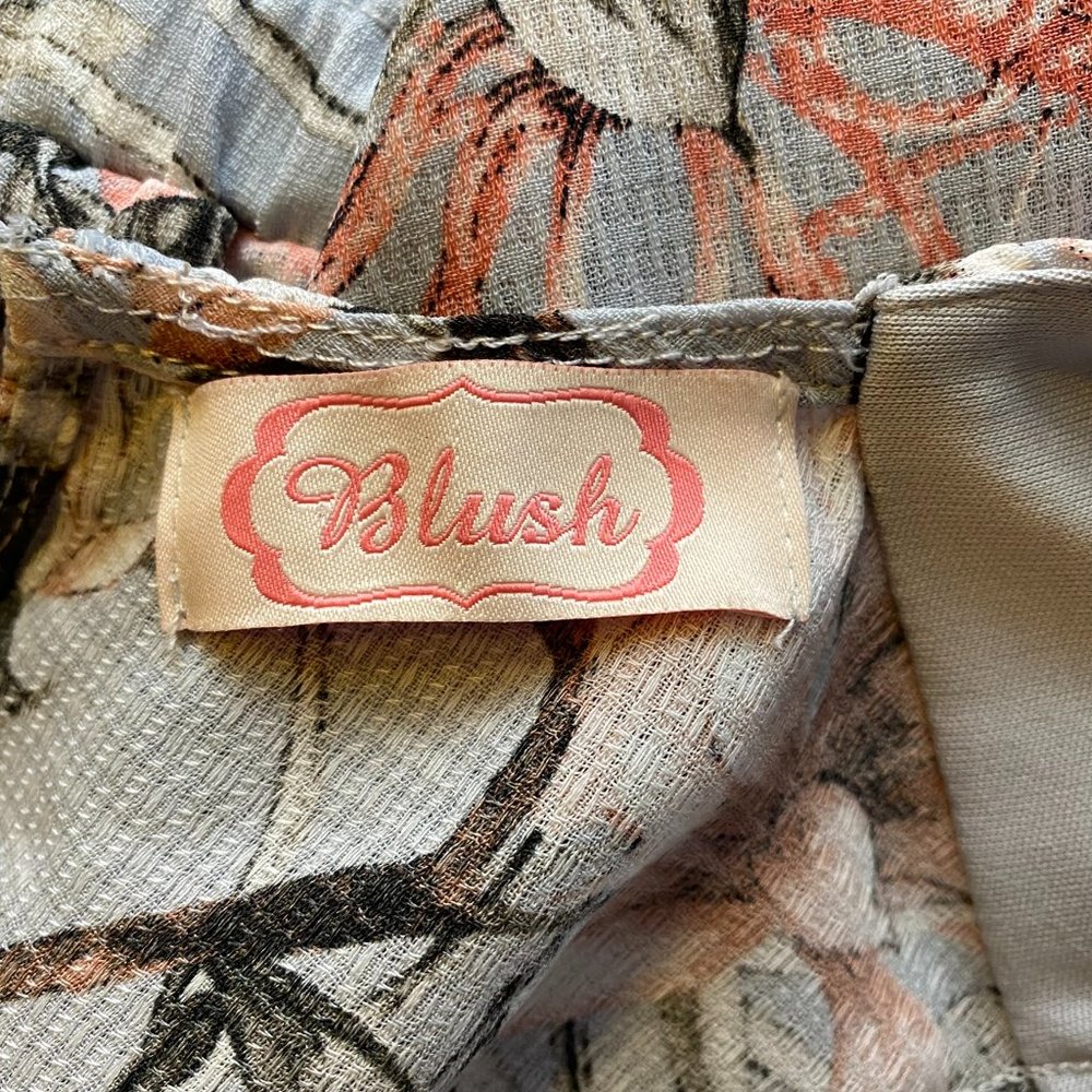 BLUSH Floral Print Keyhole Neck Romper - Picture 4 of 8